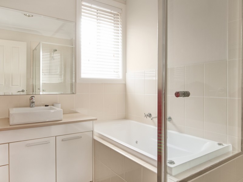 40 Kuttabul Road, Wadalba NSW 2259