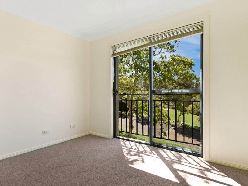5 Kensington Place, Mardi NSW 2259