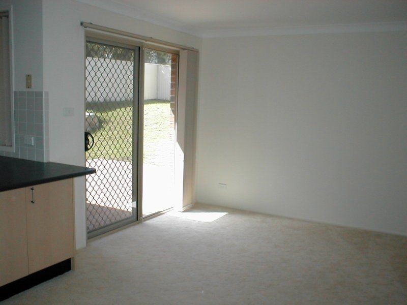8 Hillmont Close, Woongarrah NSW 2259