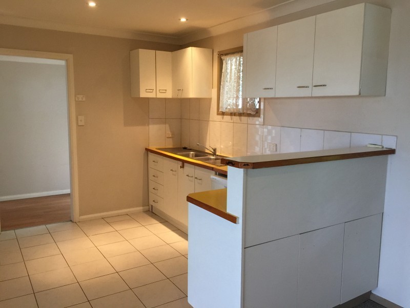 2/37 Wyoming Road, Wyoming NSW 2250