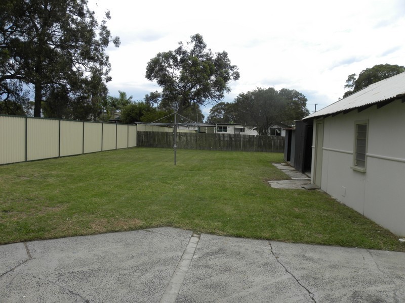 13 Goobarabah Avenue, Lake Haven NSW 2263