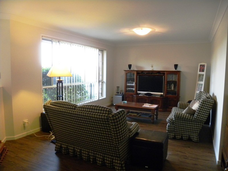 6 Rivergum Grove, Hamlyn Terrace NSW 2259