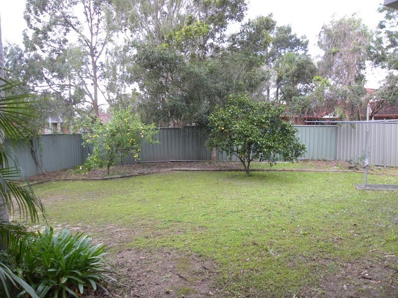25 Fishburn Crescent, Watanobbi NSW 2259