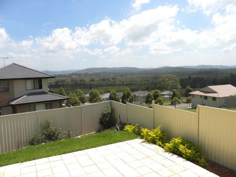 17 Weaver Crescent, Watanobbi NSW 2259
