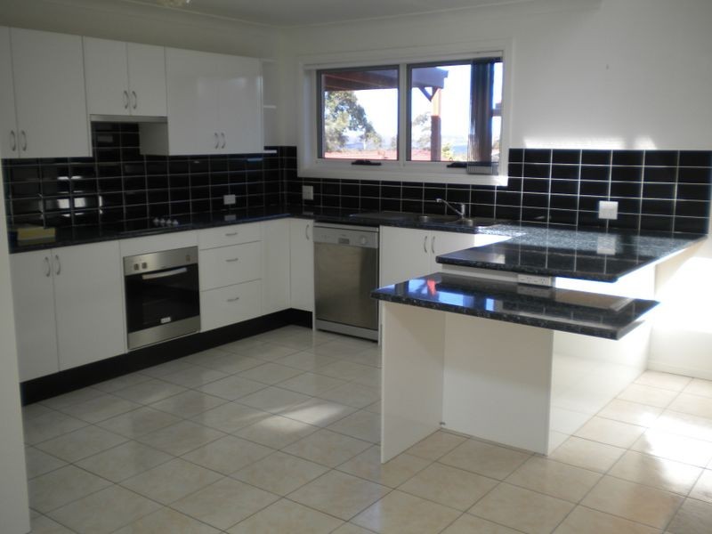 9/1-3 Grandview Parade, Gorokan NSW 2263
