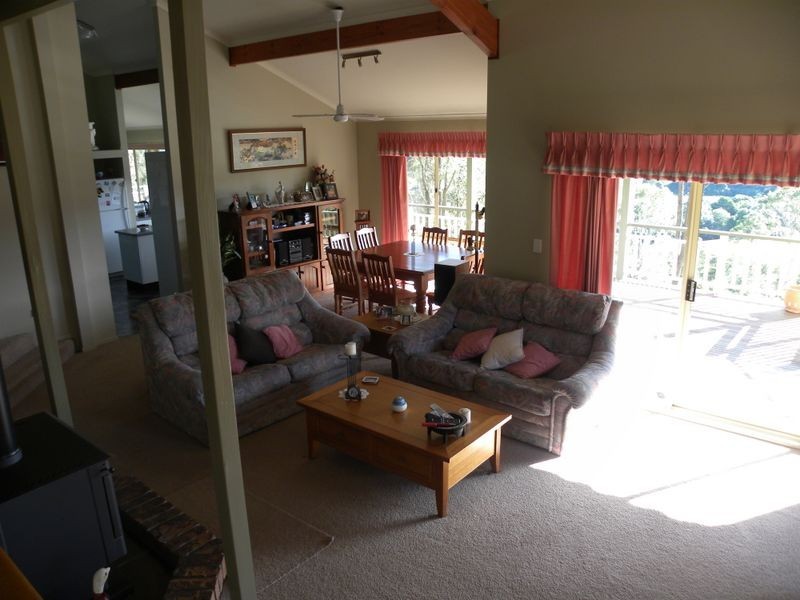 1803 Yarramalong Road, Yarramalong NSW 2259