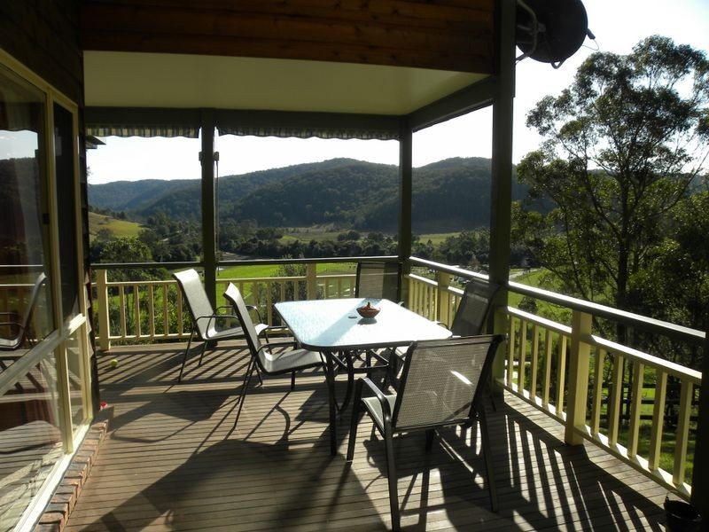 1803 Yarramalong Road, Yarramalong NSW 2259