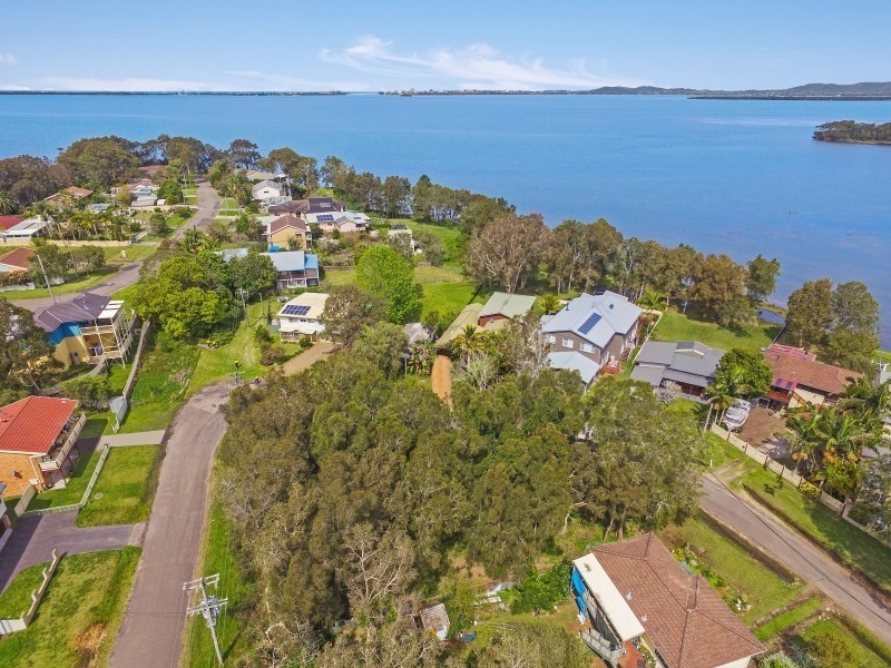 11 Bayview Avenue, Rocky Point NSW 2259