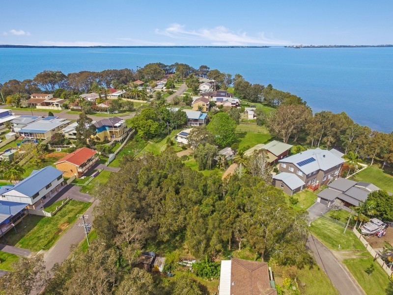 11 Bayview Avenue, Rocky Point NSW 2259