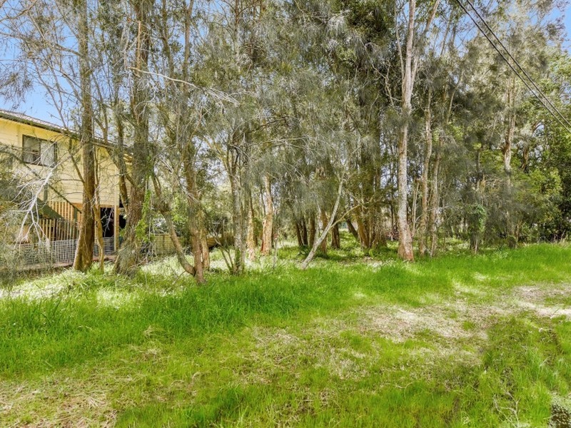 11 Bayview Avenue, Rocky Point NSW 2259