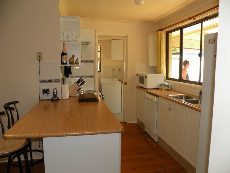 17 Wahroongah Road, Kanwal NSW 2259