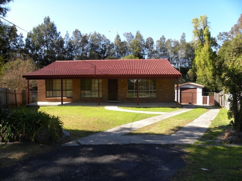 6 Yaldeeme Close, Tuggerah NSW 2259
