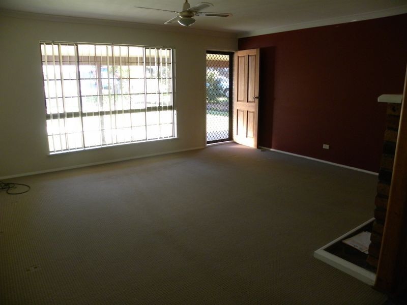 6 Yaldeeme Close, Tuggerah NSW 2259