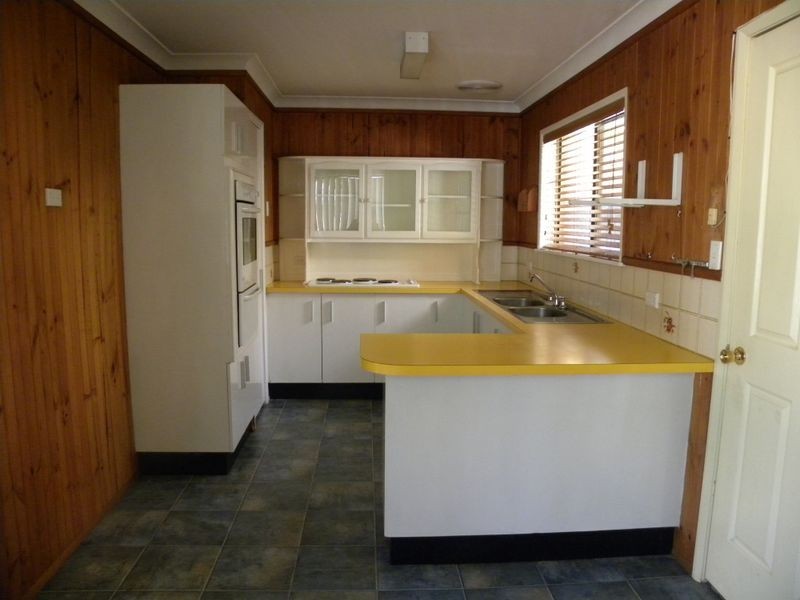 6 Yaldeeme Close, Tuggerah NSW 2259