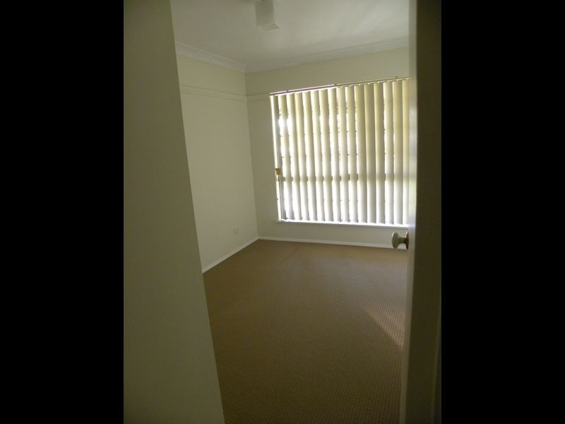 6 Yaldeeme Close, Tuggerah NSW 2259