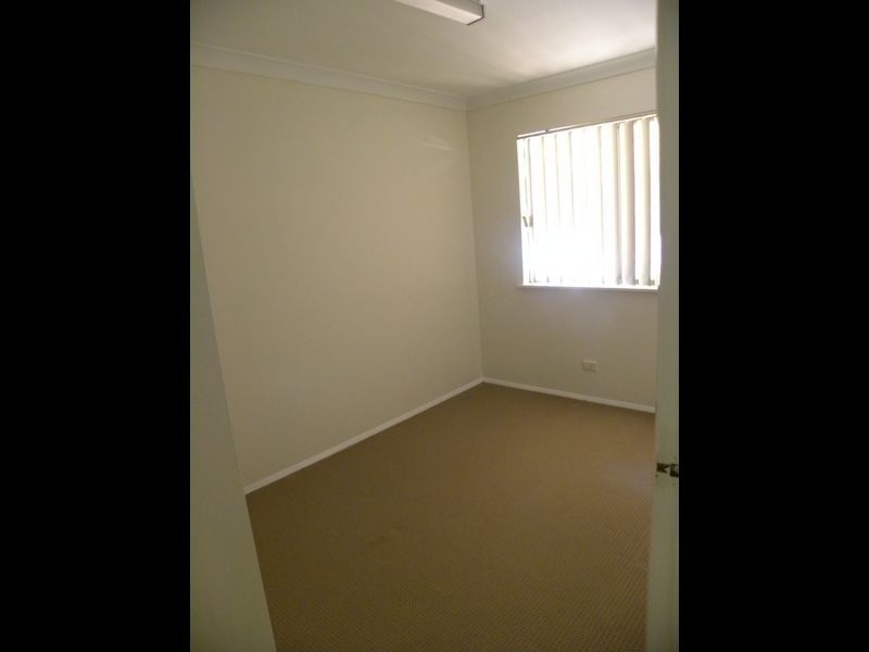 6 Yaldeeme Close, Tuggerah NSW 2259