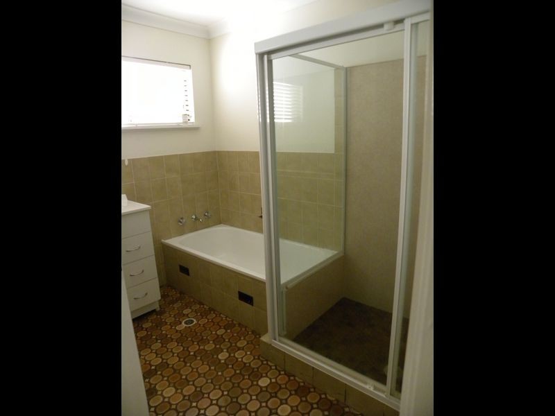 6 Yaldeeme Close, Tuggerah NSW 2259