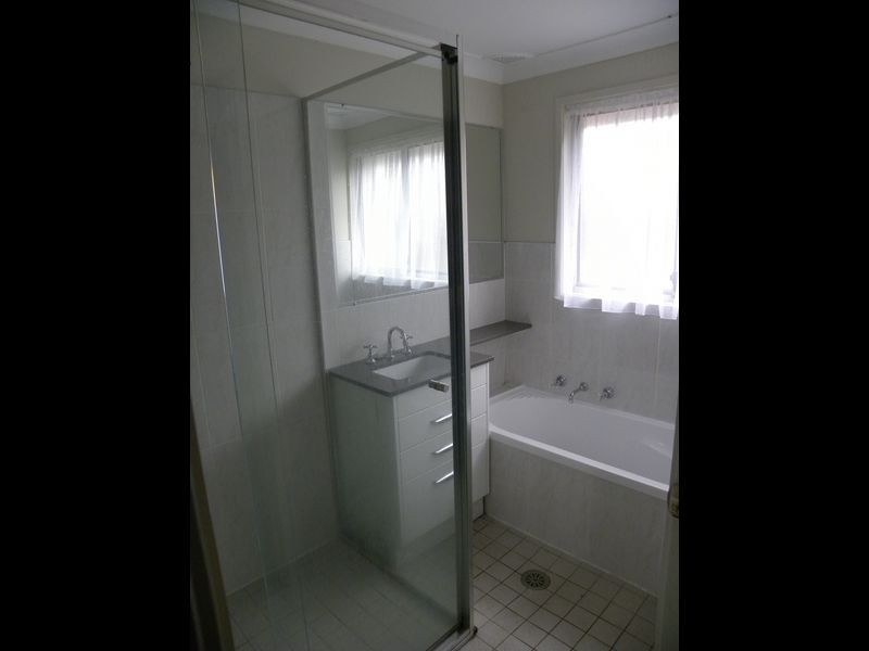 1 Argyle Avenue, Narara NSW 2250