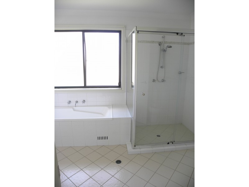 7 Kensington Place, Mardi NSW 2259