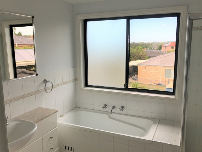 7 Kensington Place, Mardi NSW 2259