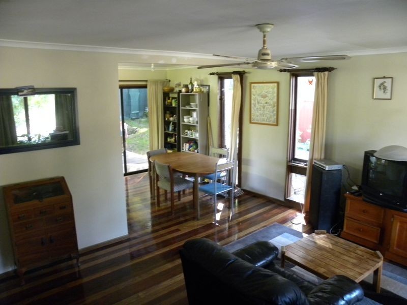 5 Mckell Avenue, Watanobbi NSW 2259