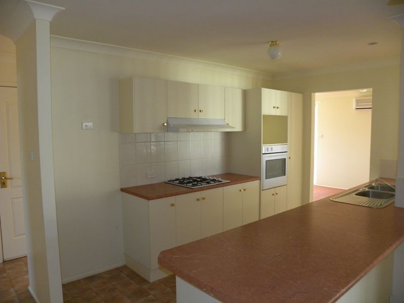 58 McDougall Crescent, Hamlyn Terrace NSW 2259