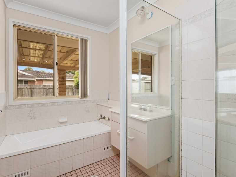 55 Golflinks Drive, Watanobbi NSW 2259