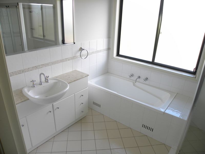 7 Kensington Place, Mardi NSW 2259