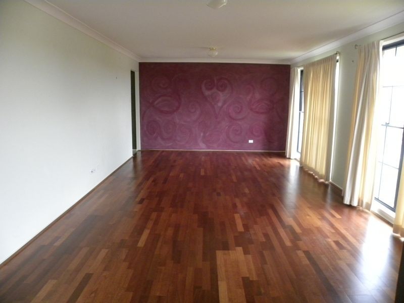 1 Lupin Close, Woongarrah NSW 2259