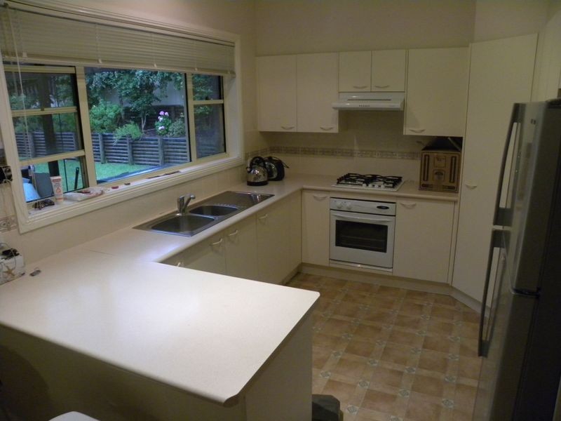 11 Ebony Drive, Hamlyn Terrace NSW 2259