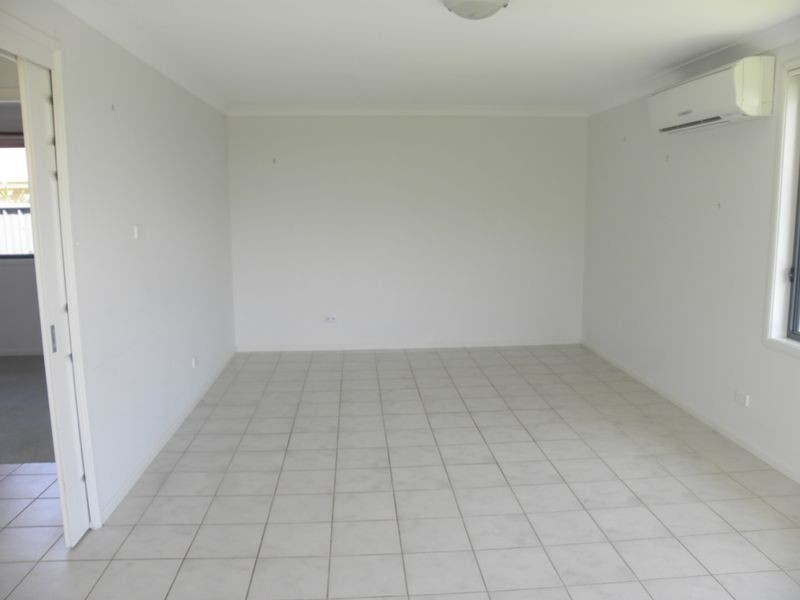 12 Bougainvillea Road West, Hamlyn Terrace NSW 2259