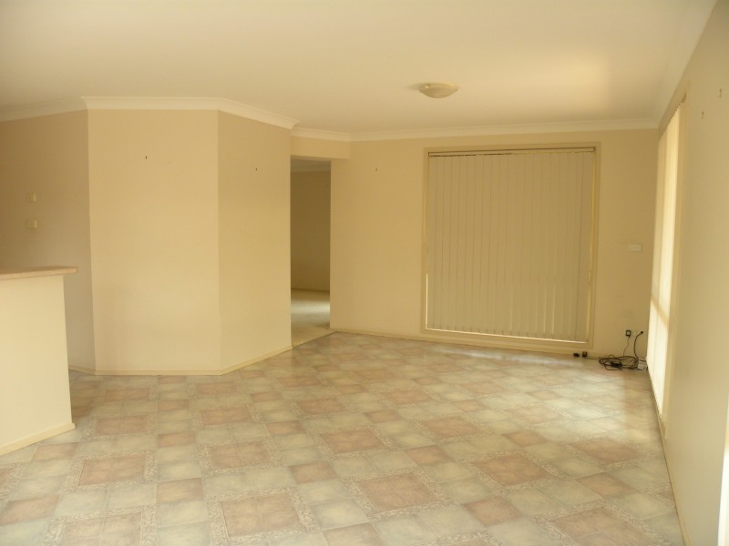 3 Vulcan Avenue, Hamlyn Terrace NSW 2259