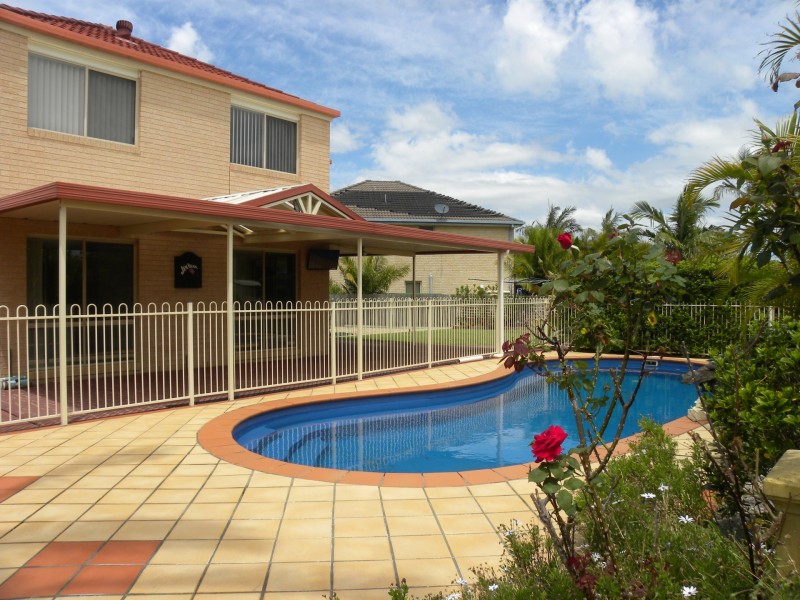 3 Vulcan Avenue, Hamlyn Terrace NSW 2259