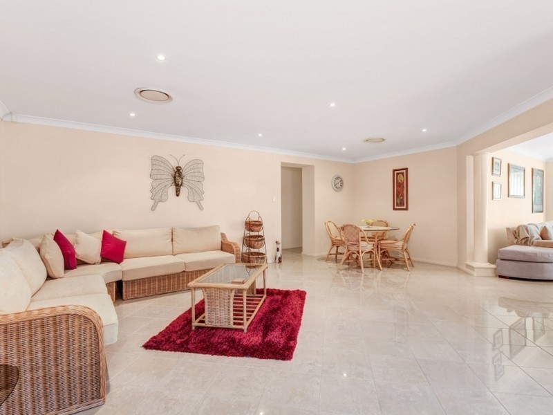 84 Lake Haven Drive, Lake Haven NSW 2263