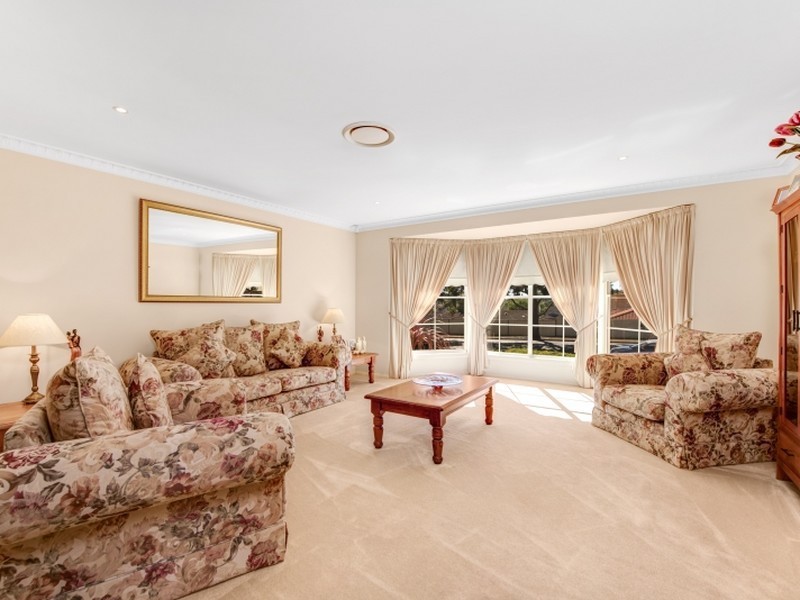 84 Lake Haven Drive, Lake Haven NSW 2263