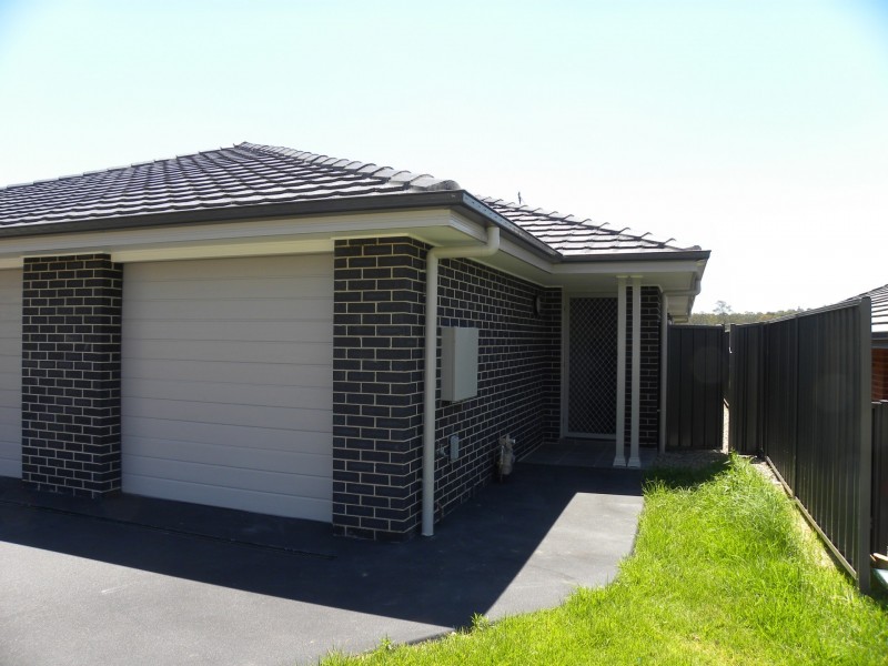 26b Voyager Street, Wadalba NSW 2259