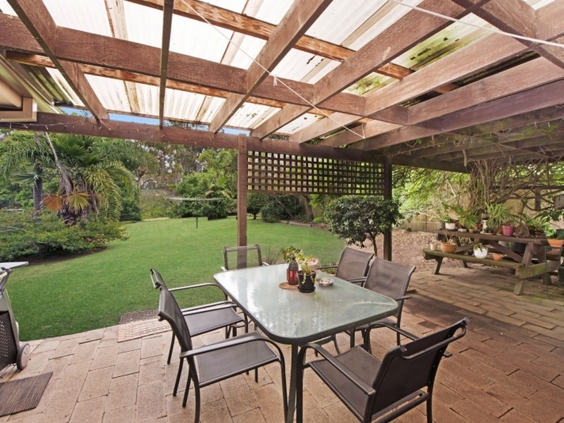 6 Cooranga Road, Wyongah NSW 2259