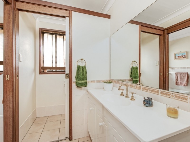 6 Cooranga Road, Wyongah NSW 2259