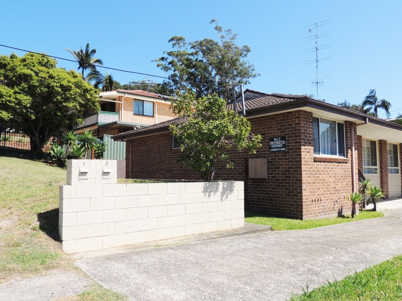 1/2 Arthur Drive, Wyong NSW 2259