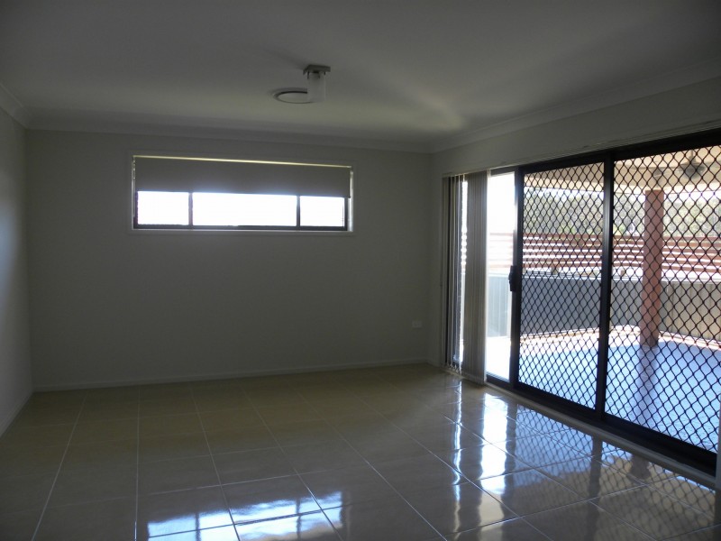 17 Clydesdale Street, Wadalba NSW 2259