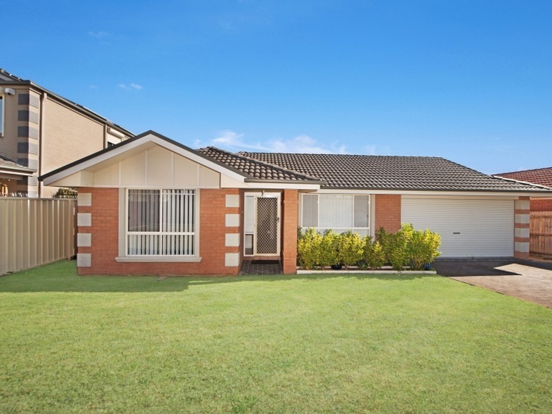4 Roma Place, Woongarrah NSW 2259