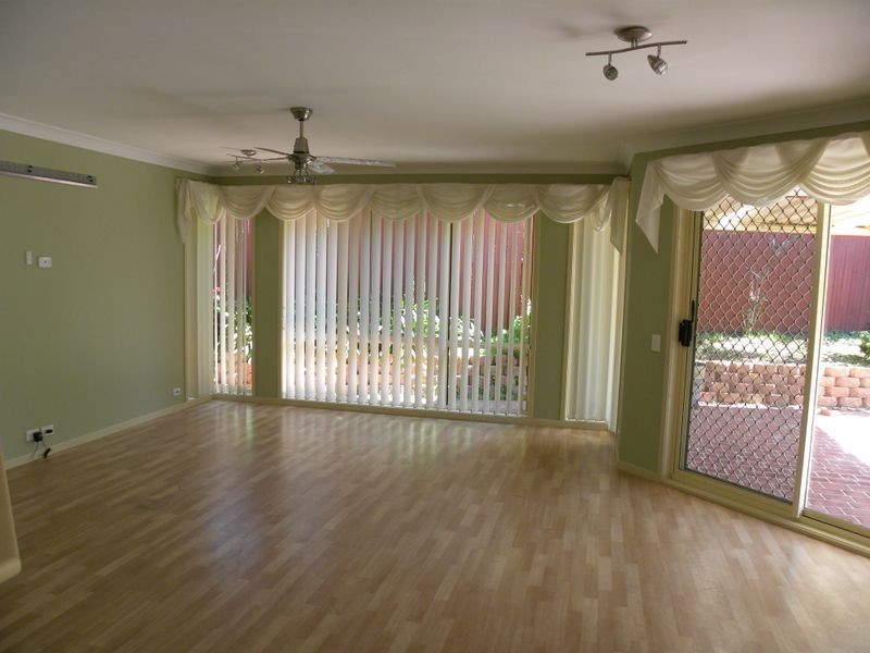 13 Arakoon Road, Woongarrah NSW 2259