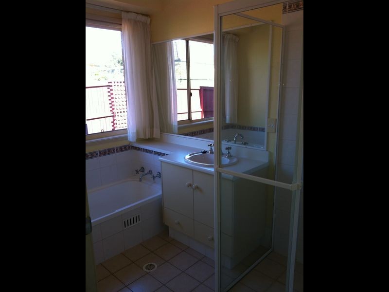 13 Arakoon Road, Woongarrah NSW 2259
