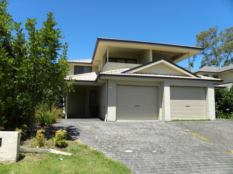 63 Clydesdale Street, Wadalba NSW 2259