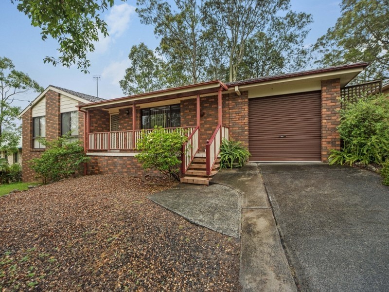 19 Hasluck Drive, Watanobbi NSW 2259