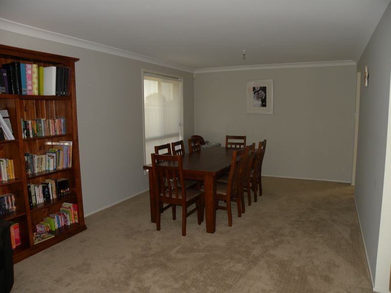12 Connemara Street, Wadalba NSW 2259