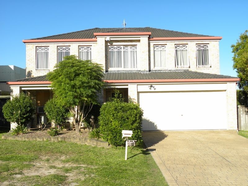 77 St Lawrence Avenue, Blue Haven NSW 2262