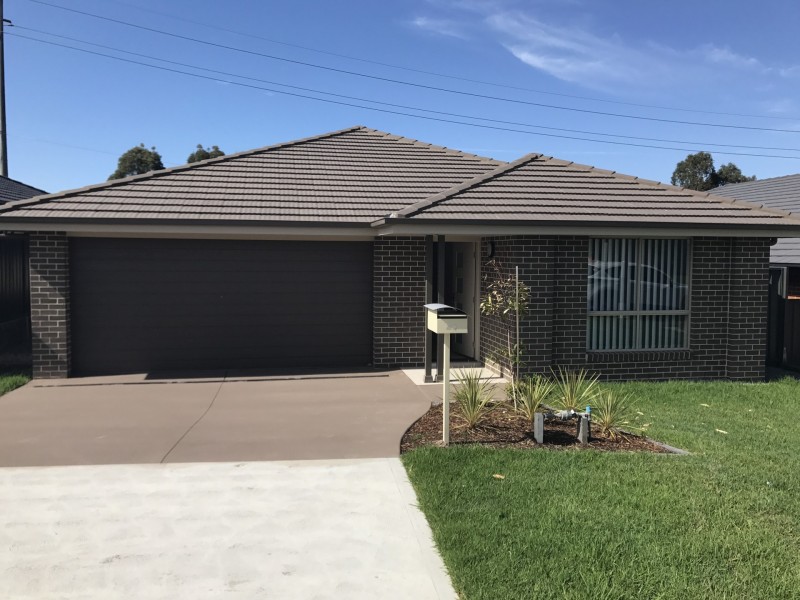 24 Oakmont Place, Woongarrah NSW 2259