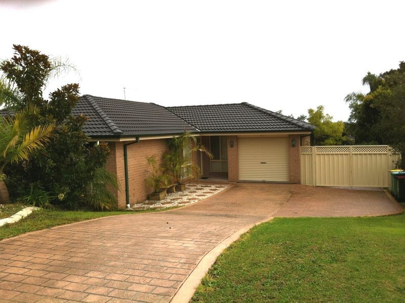 16 Richard Avenue, Mardi NSW 2259