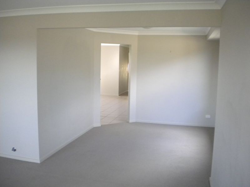 16 Skyhawk Close, Hamlyn Terrace NSW 2259